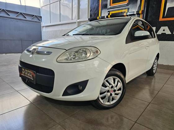 FIAT PALIO 1.0 MPI ATTRACTIVE 8V FLEX 4P MANUAL FIAT PALIO 1.0 MPI ATTRACTIVE 8V FLEX 4P MANUAL